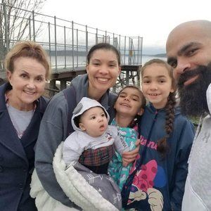 Meet your Posher, Carrie